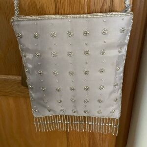 La Regale light Gray Beaded Clutch with Fringe 29"L w strap, clutch 8"x 6"